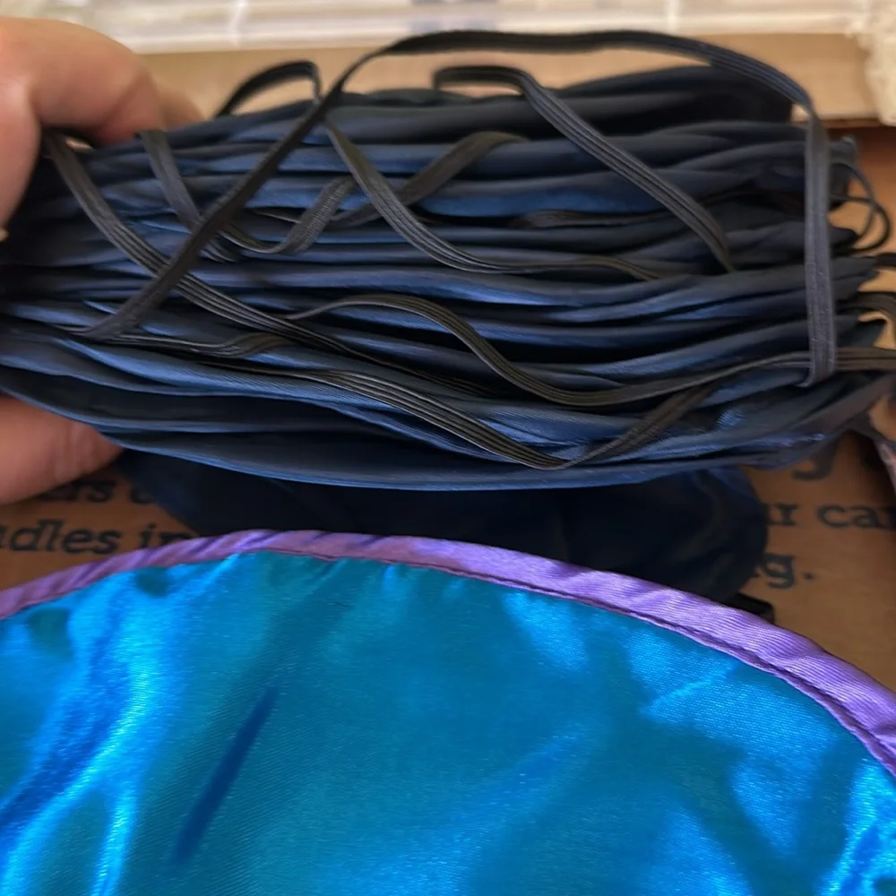 Sleep mask bundle💙…